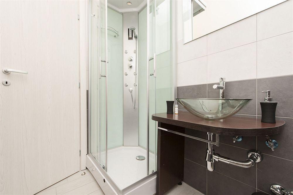 De Guestibus Hotel Róma Kültér fotó