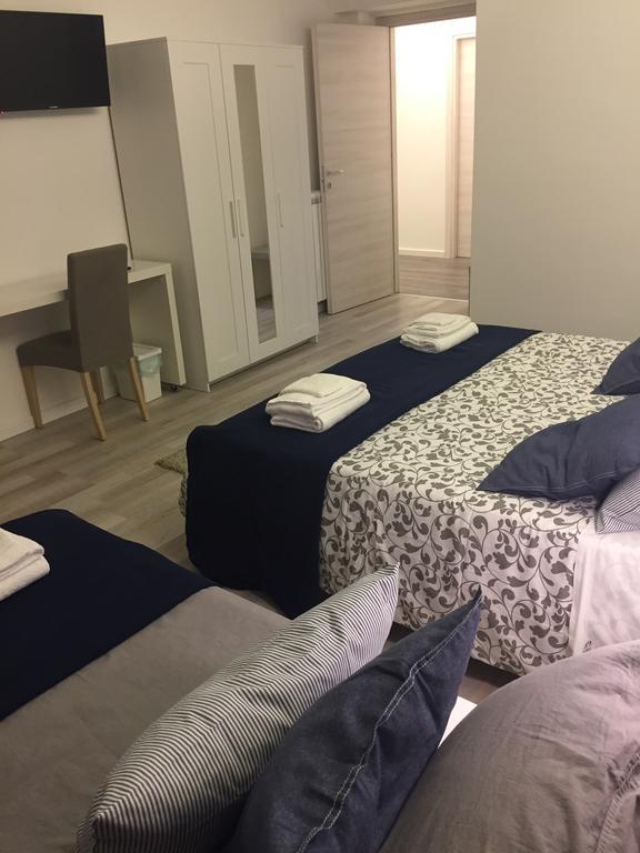 De Guestibus Hotel Róma Kültér fotó